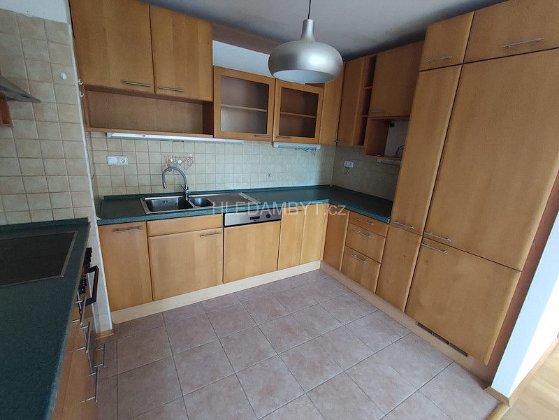 Pronájem bytu 3+kk 69 m² – fotografie 4