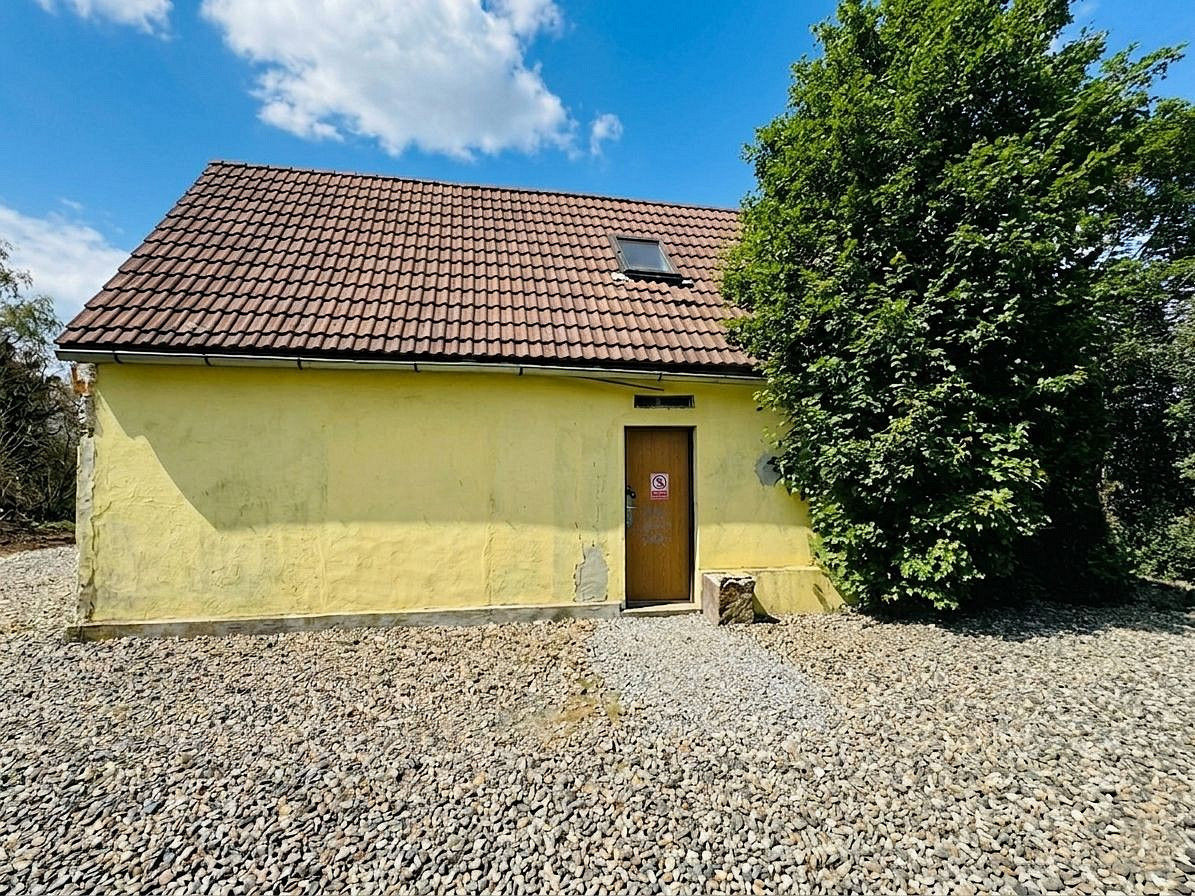 Pronájem stavebního pozemku 908 m² — photo 3
