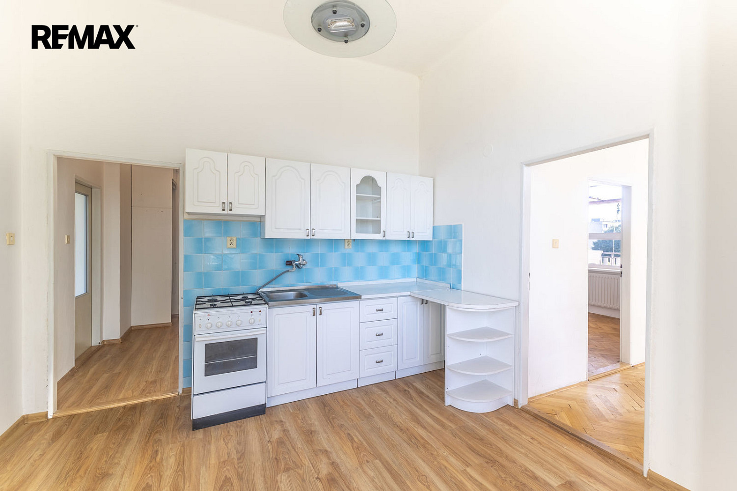 Prodej domu 700 m² s pozemkem 966 m² — photo 2