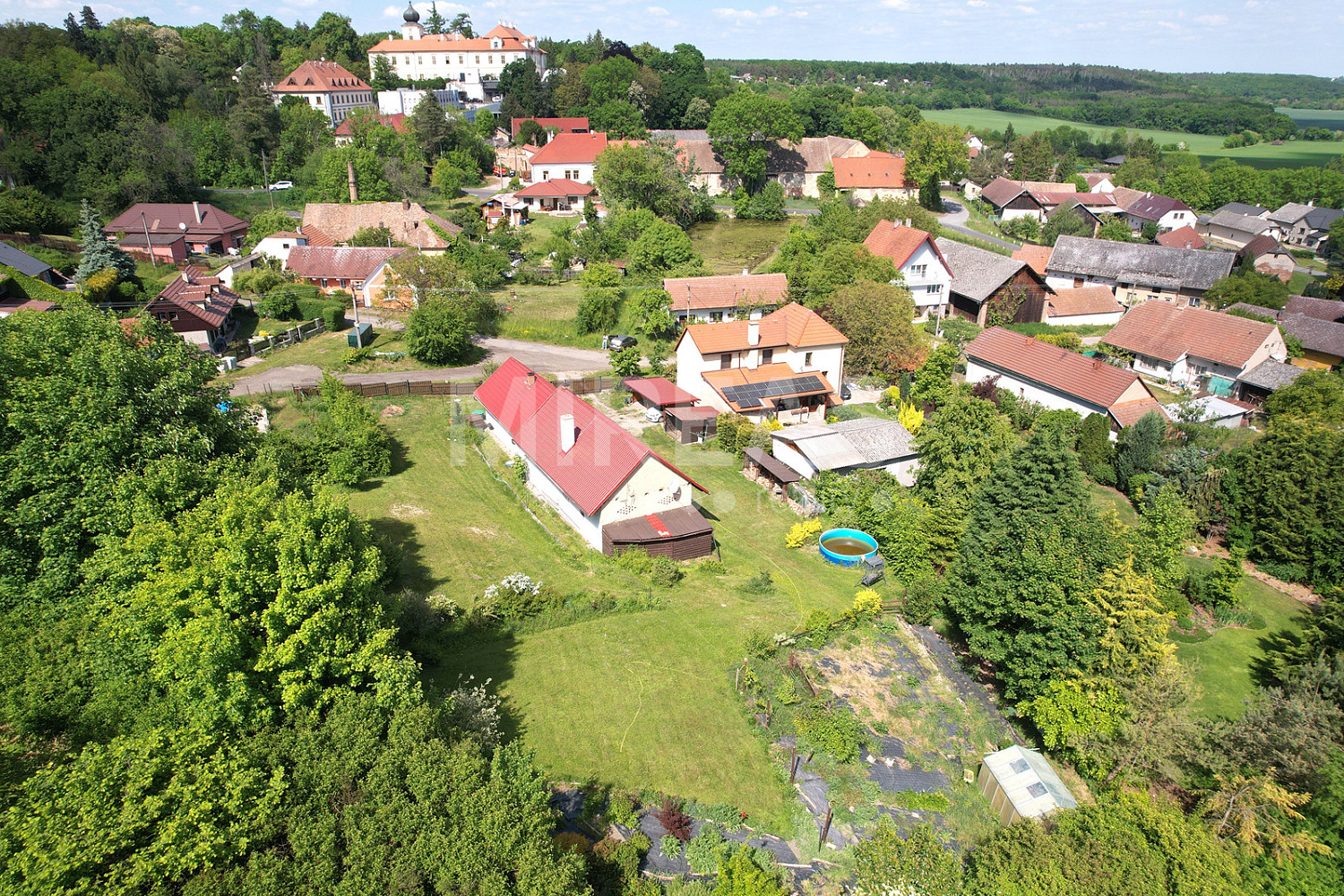 Prodej stavebního pozemku 963 m²