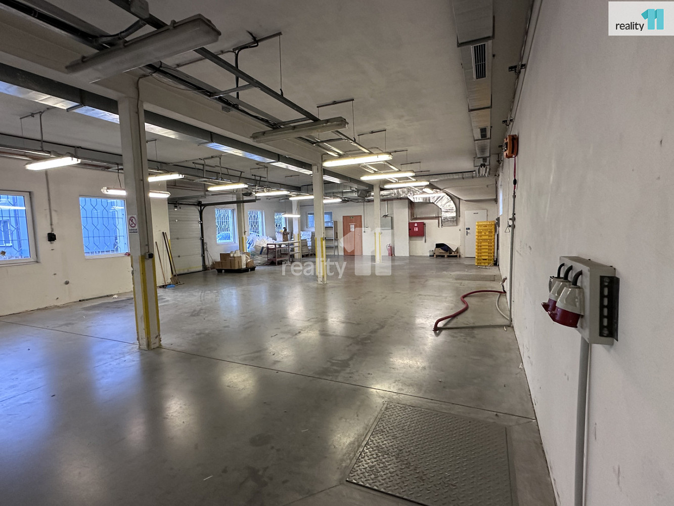 Pronájem skladovacích prostor 173 m² – fotografie 3
