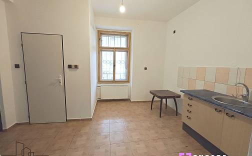 Pronájem skladovacích prostor 27 m², Dostihová, Praha 5 - Velká Chuchle