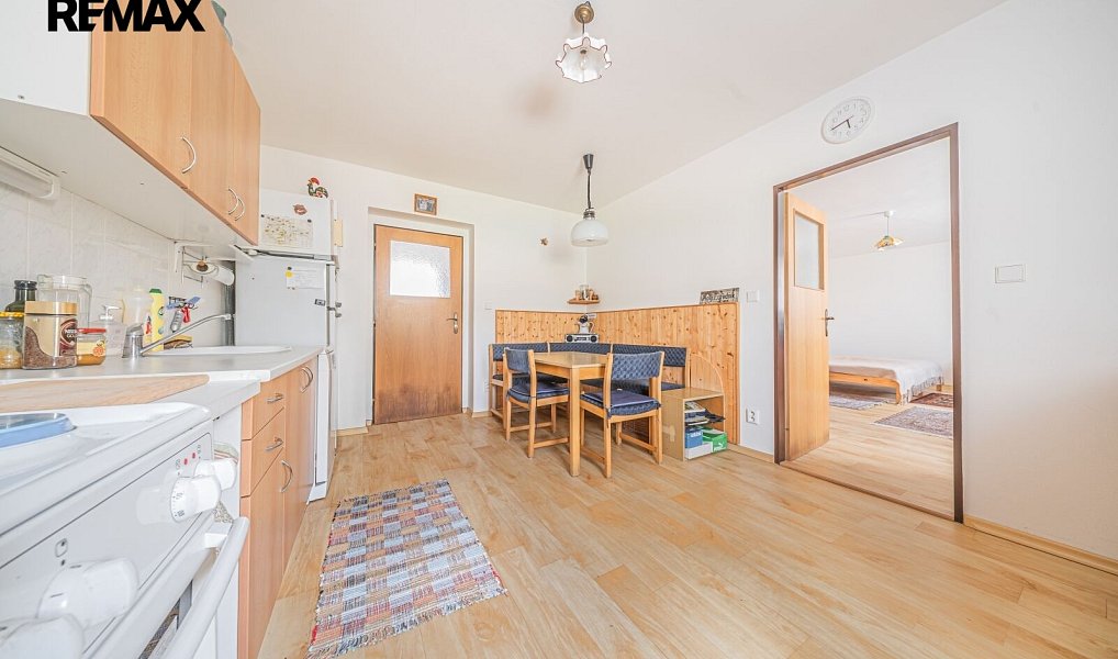 Prodej domu 363 m² s pozemkem 1 345 m², Kamýk nad Vltavou – náhled fotky 10