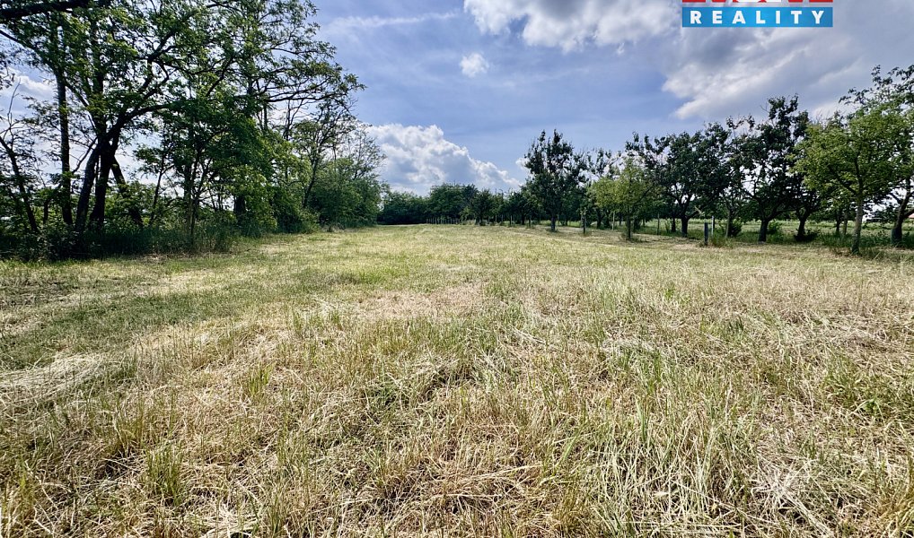 Prodej zahrady 832 m², Drnholec – náhled fotky 3