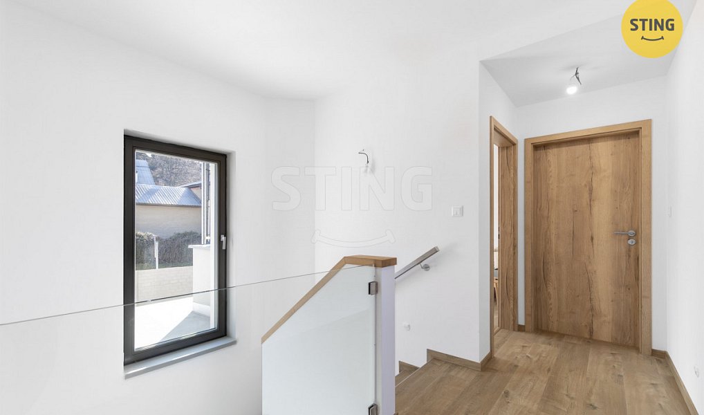 Prodej domu 126 m² s pozemkem 243 m², Ostrava – náhled fotky 9