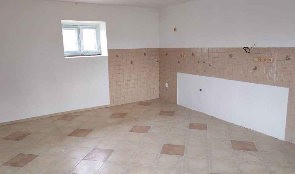 Prodej domu 236 m² s pozemkem 570 m², Dobev – náhled fotky 5