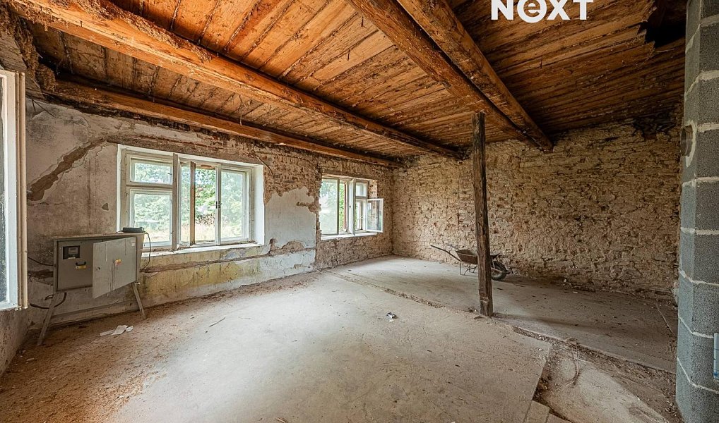 Prodej domu 330 m² s pozemkem 3 898 m², Černíny – náhled fotky 13