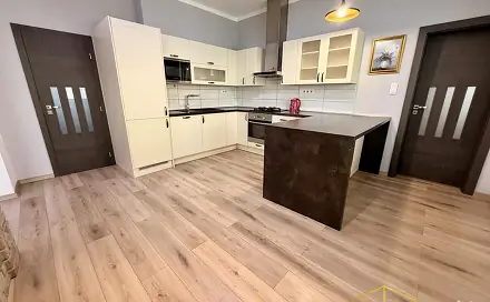 Prodej domu 180 m² s pozemkem 147 m², Klicperova, Teplice - Trnovany