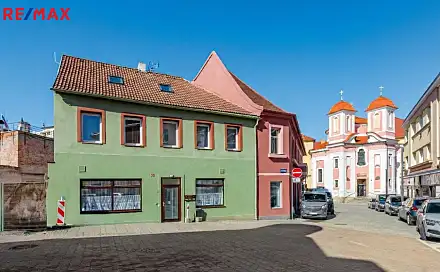 Prodej domu 200 m² s pozemkem 122 m², Váňova, Kladno