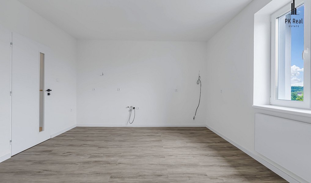 Prodej bytu 3+1 84 m², Praha – náhled fotky 2