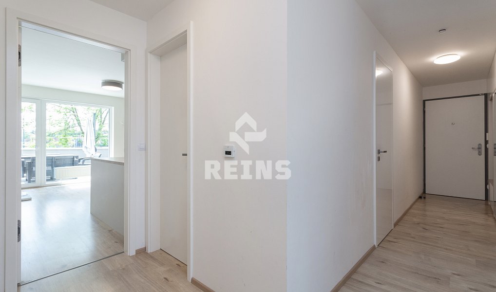 Prodej bytu 4+kk 146 m², Praha – náhled fotky 21