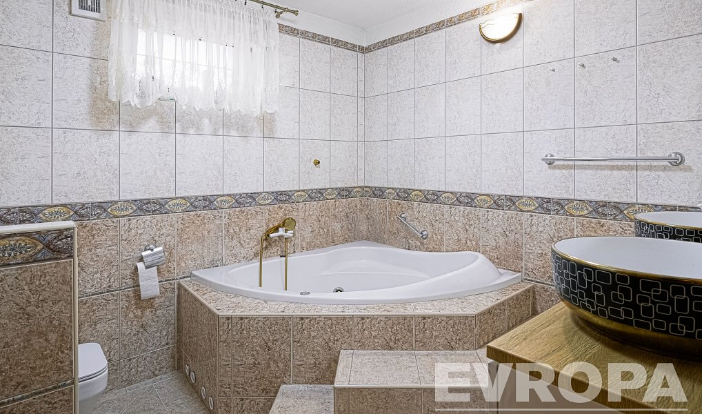 Prodej domu 220 m² s pozemkem 1 333 m², Ostrava – náhled fotky 19