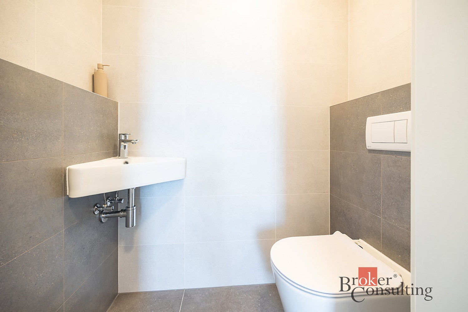 Pronájem bytu 2+kk 43 m² – fotografie 5