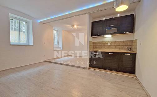 Prodej bytu 1+kk 30 m², Vosmíkových, Praha 8 - Libeň