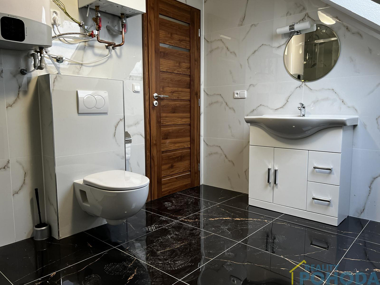 Pronájem bytu 3+kk 70 m² – fotografie 4