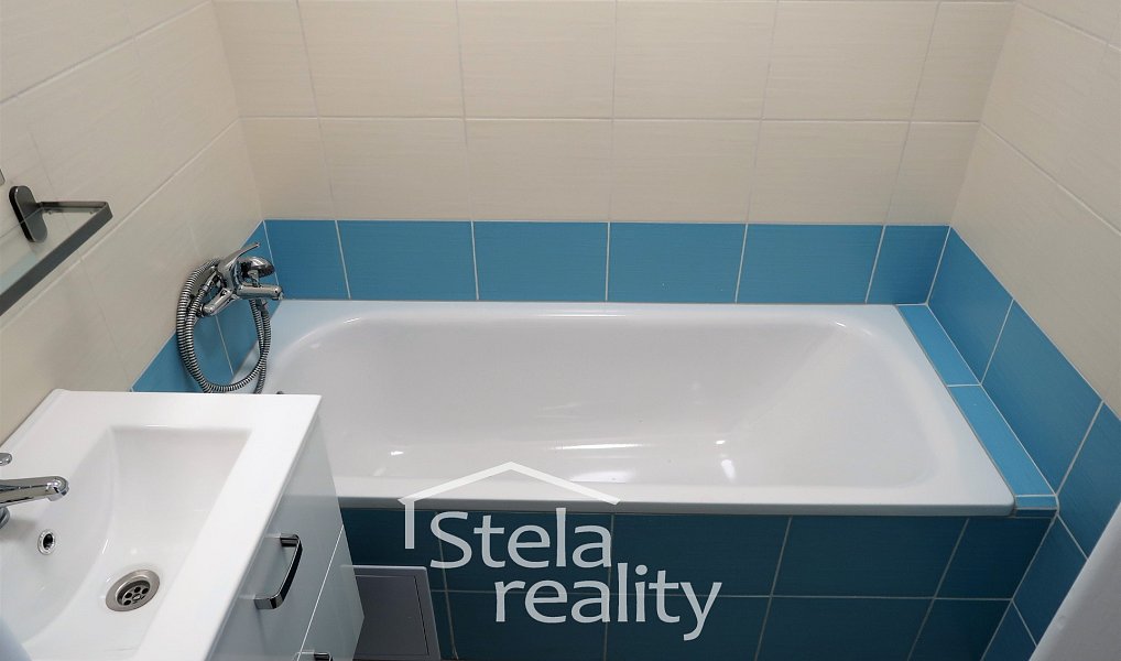 Pronájem bytu 2+1 55 m², Bruntál – náhled fotky 2