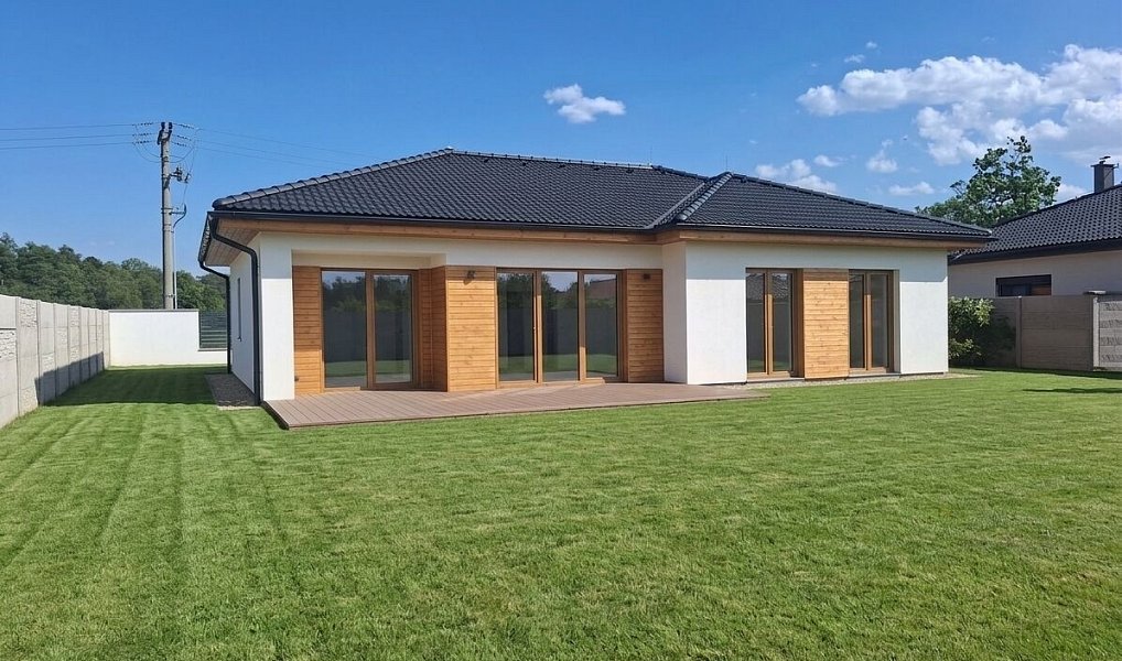 Prodej domu 140 m² s pozemkem 827 m², Strachotice – náhled fotky 5