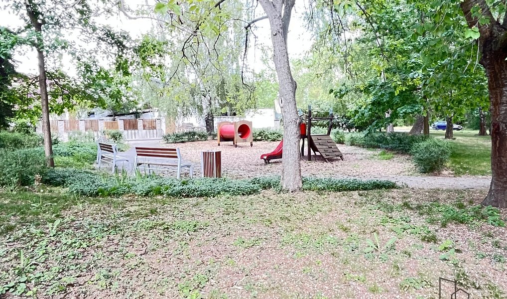 Prodej domu 140 m² s pozemkem 393 m², Velký Karlov – náhled fotky 23