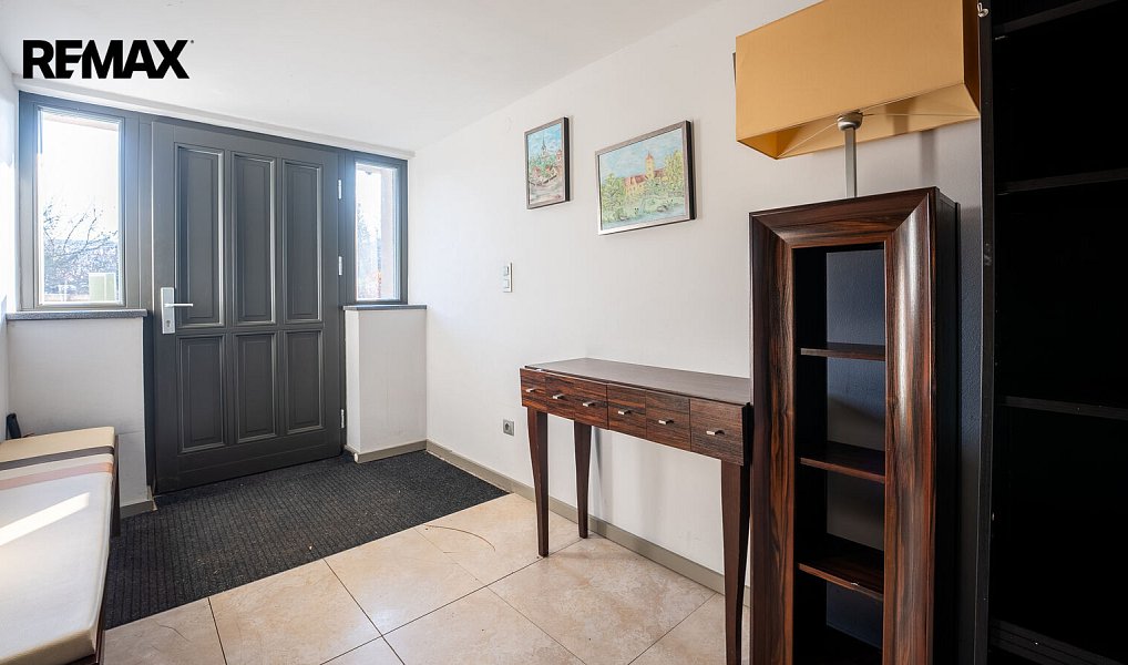 Prodej domu 280 m² s pozemkem 464 m², Kostelec nad Labem – náhled fotky 13