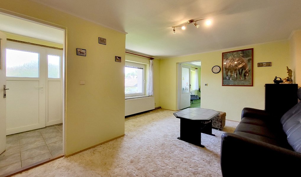 Prodej domu 105 m² s pozemkem 2 023 m², Kožušice – náhled fotky 10