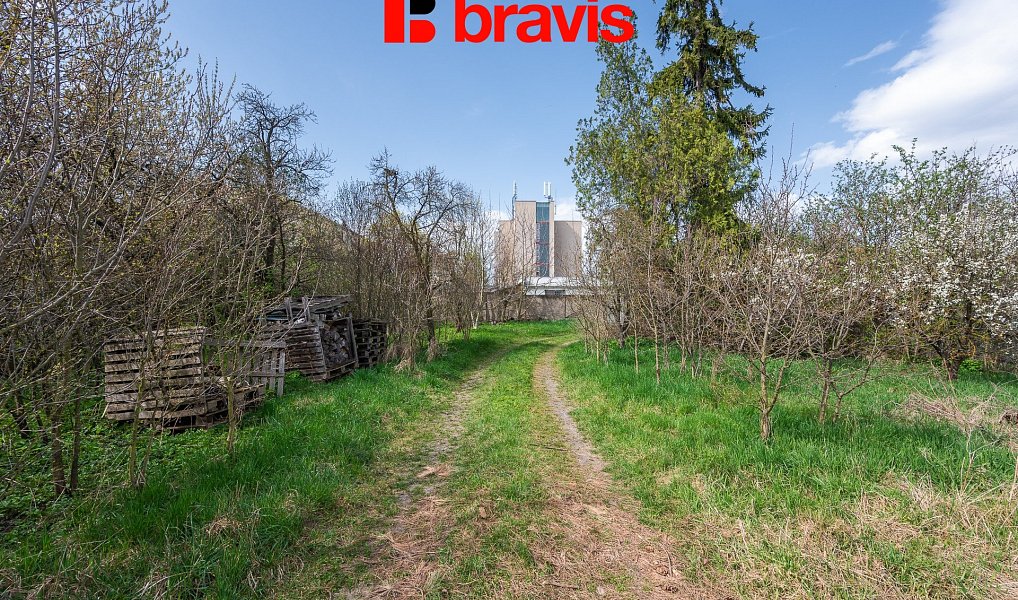 Prodej domu 420 m² s pozemkem 2 346 m², Rousínov – náhled fotky 15