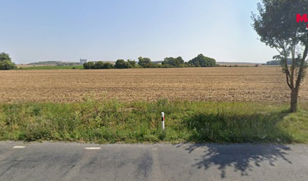 Prodej pole 34 729 m², Neuměřice – náhled fotky 2