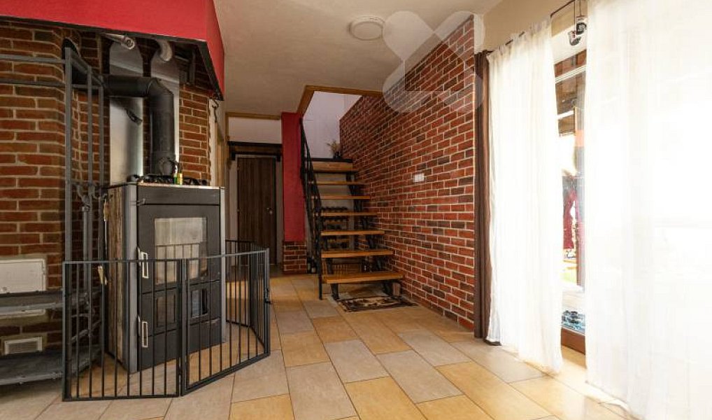 Prodej domu 180 m² s pozemkem 338 m², Lužnice – náhled fotky 13