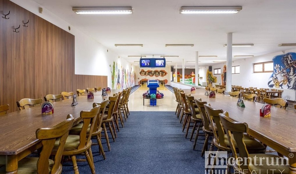 Prodej komerčního objektu (jiného typu) 1 698 m², Křenice – náhled fotky 3