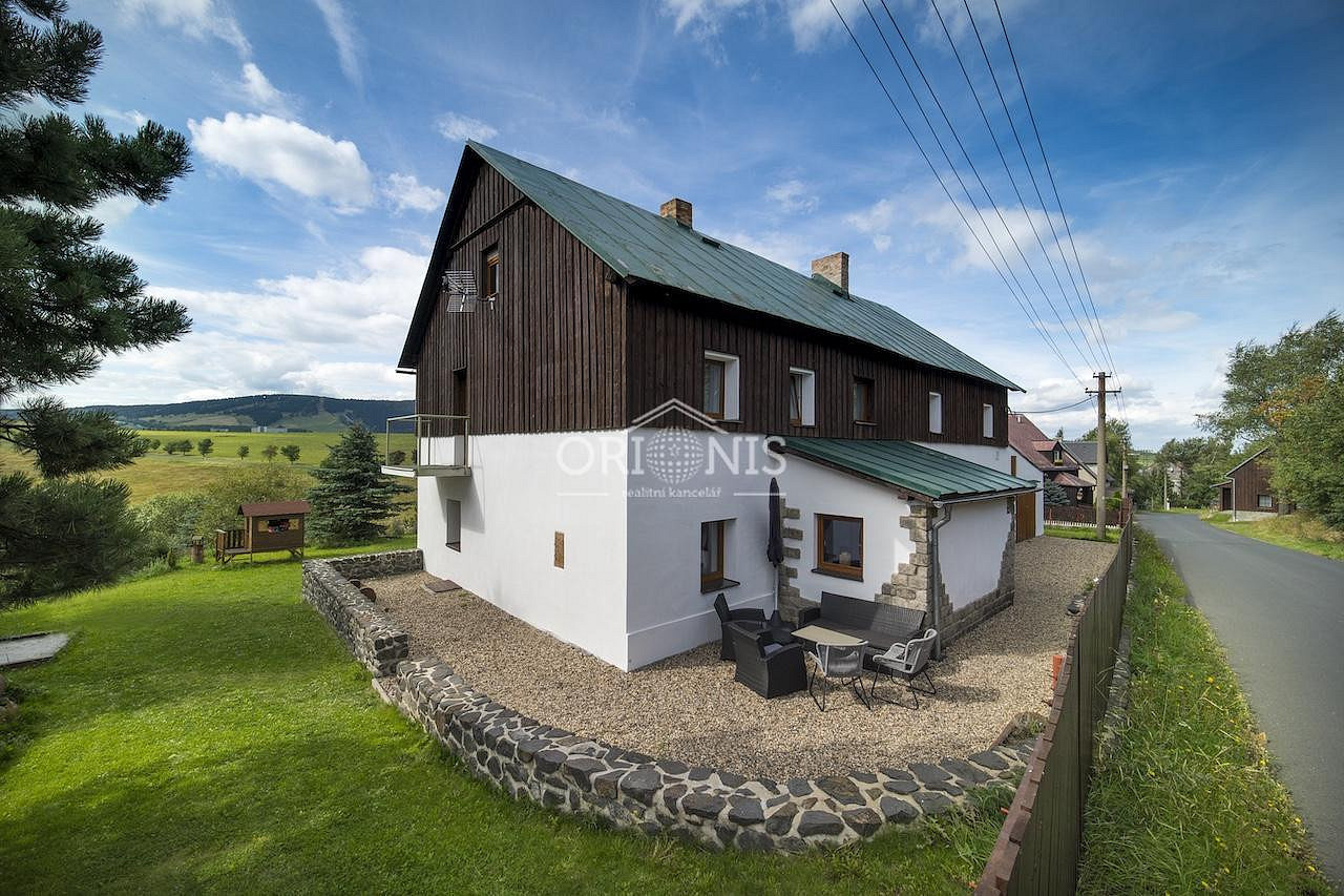Prodej chaty/chalupy 380 m² s pozemkem 461 m² — photo 4