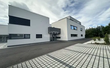 Pronájem bytu 1+kk 35 m², Vodárenská, Mladá Boleslav - Čejetice