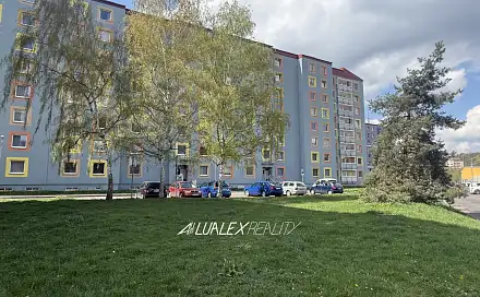 Prodej bytu 4+1 77 m², Na konečné, Teplice - Prosetice