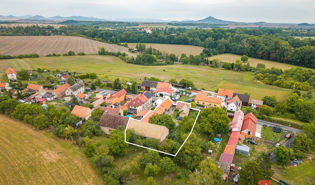 Prodej domu 180 m² s pozemkem 1 396 m², Počedělice – náhled fotky 24
