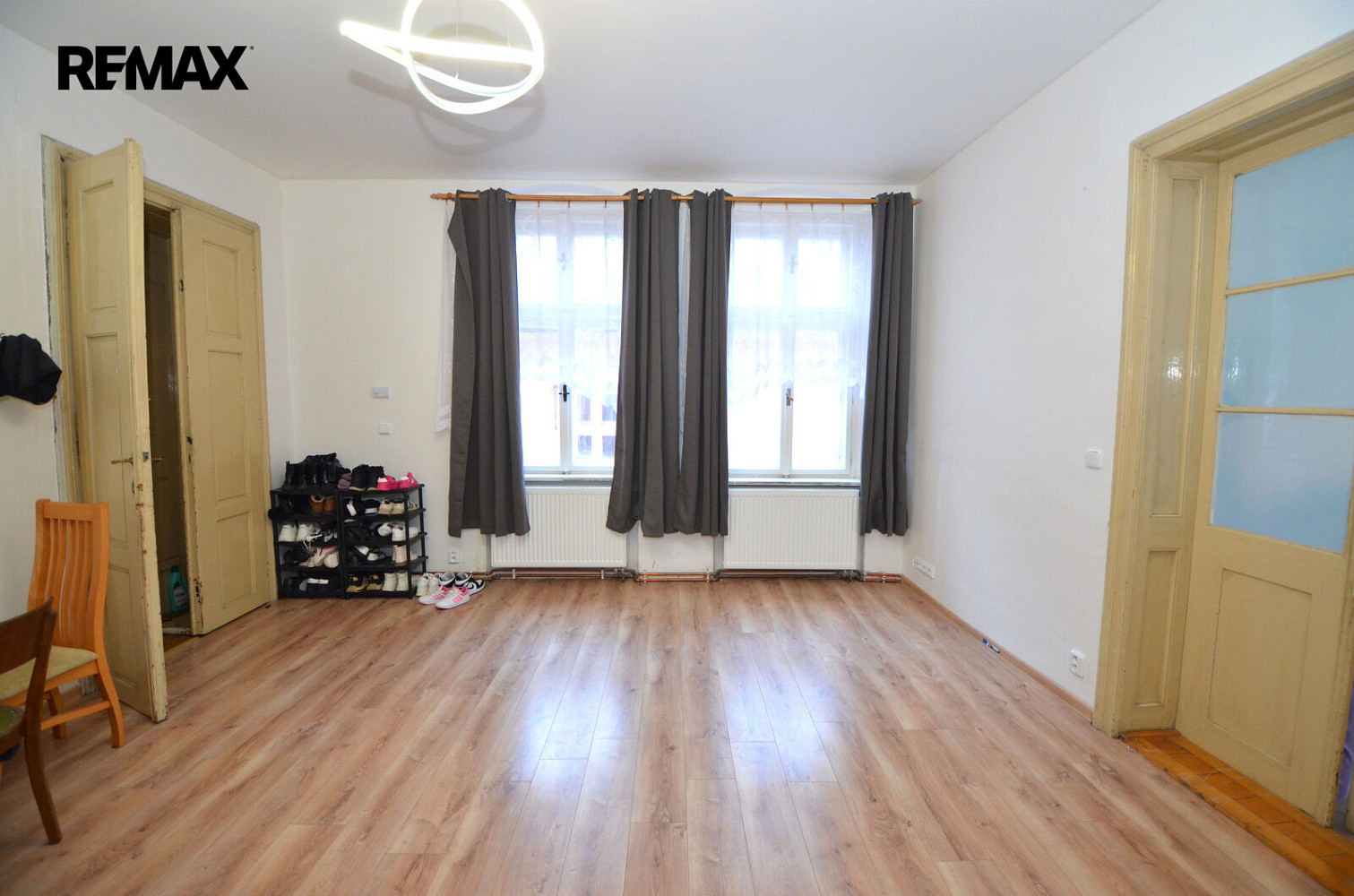 Pronájem bytu 2+1 73 m² – fotografie 2