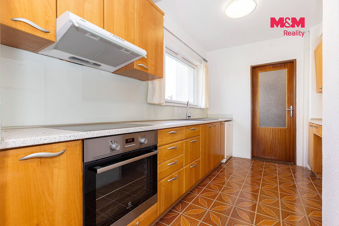 Prodej domu 220 m² s pozemkem 738 m² – fotografie 3