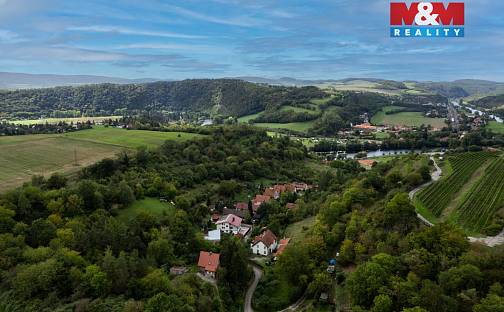 Prodej zahrady 1 508 m², Karlštejn, okres Beroun