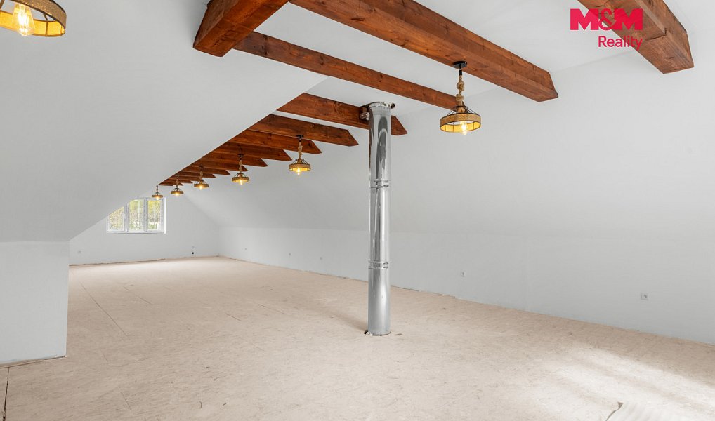 Prodej domu 288 m² s pozemkem 584 m², Peruc – náhled fotky 15