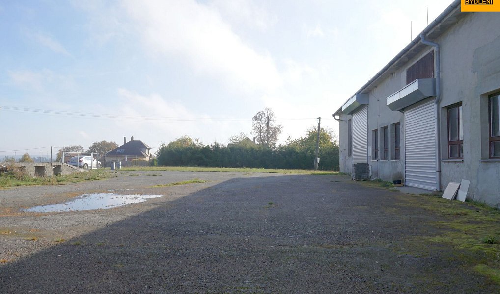 Prodej výrobních prostor 3 963 m², Moravec – náhled fotky 29