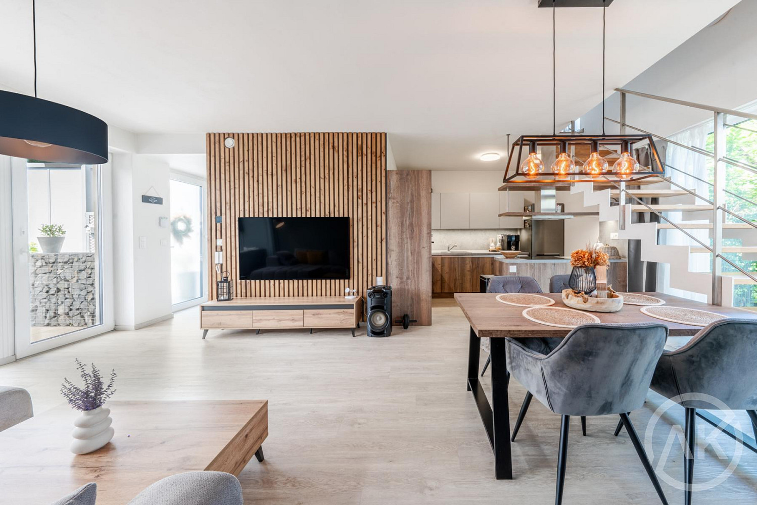 Prodej domu 108 m² s pozemkem 162 m² — photo 2