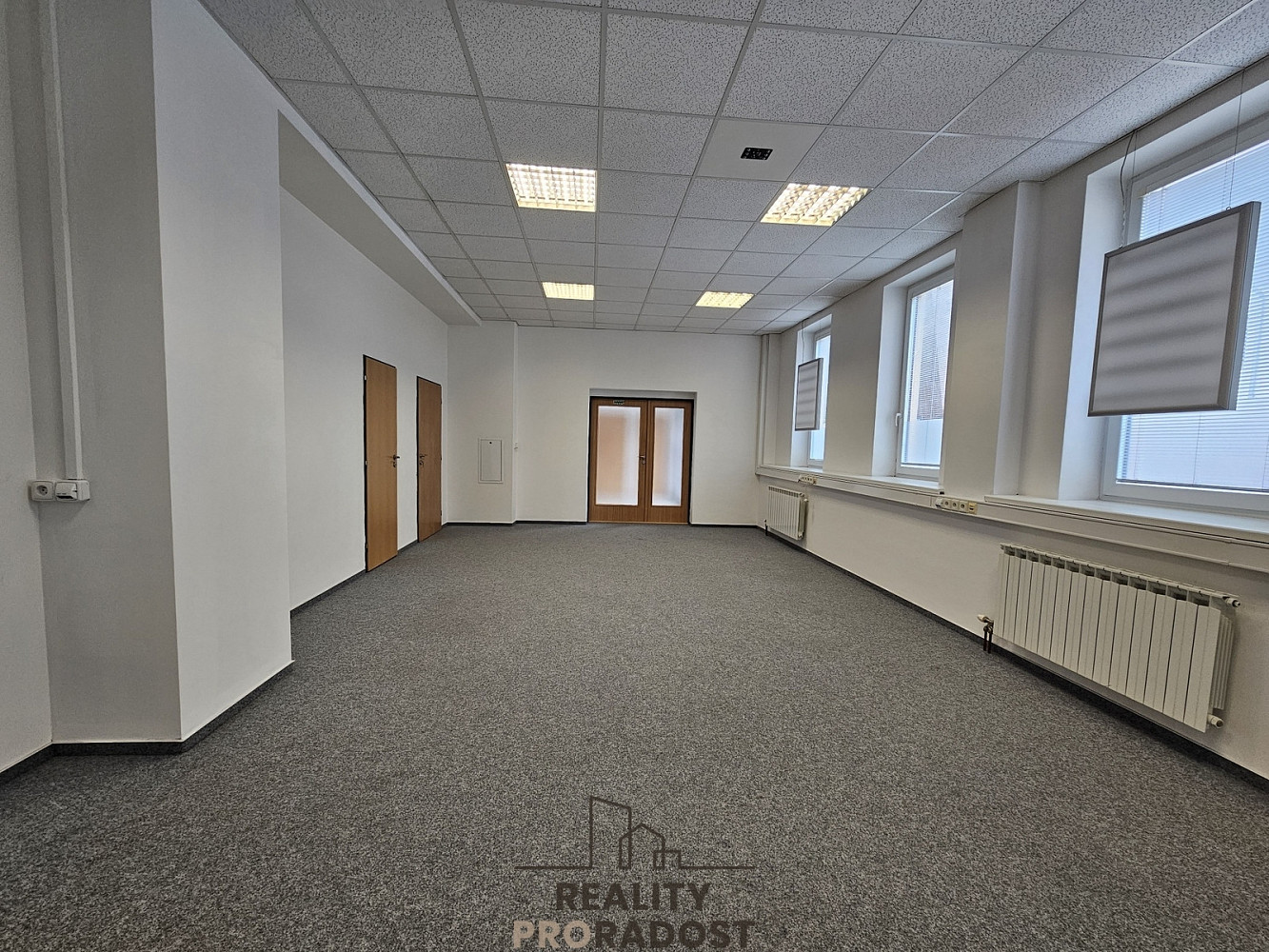 Pronájem kanceláře 130 m²