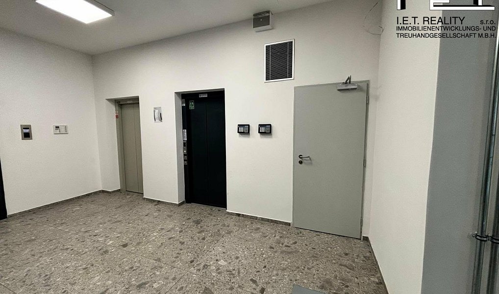 Pronájem kanceláře 800 m², Frýdek-Místek – náhled fotky 17