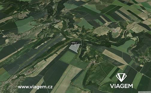 Prodej pole 92 944 m², Zákolany, okres Kladno