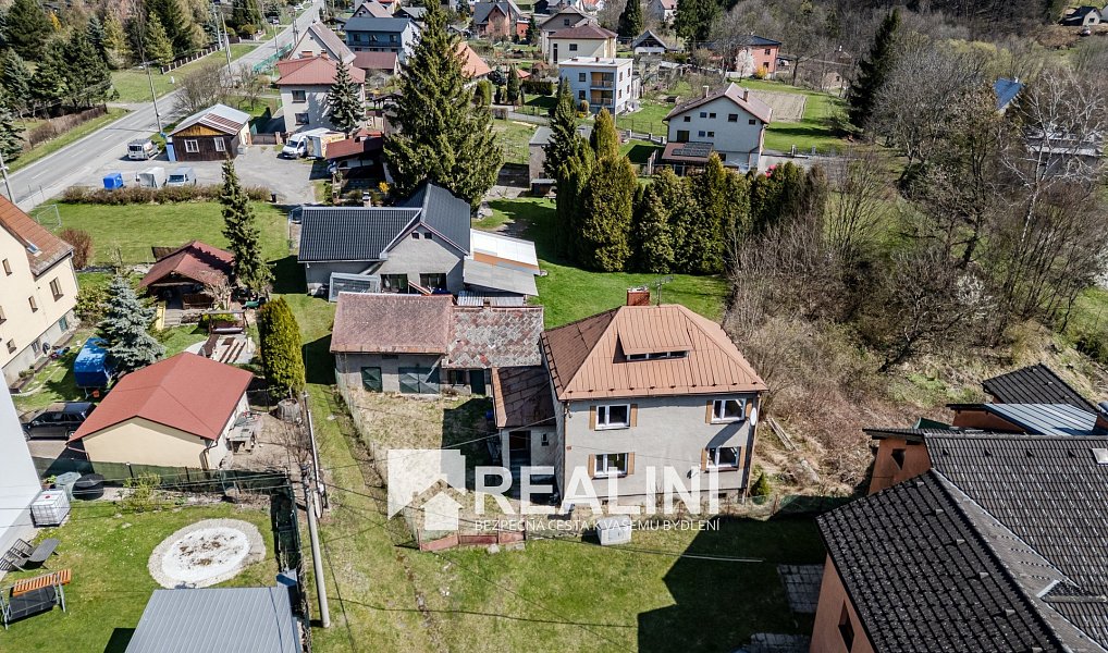 Prodej domu 200 m² s pozemkem 659 m², Bystřice – náhled fotky 2