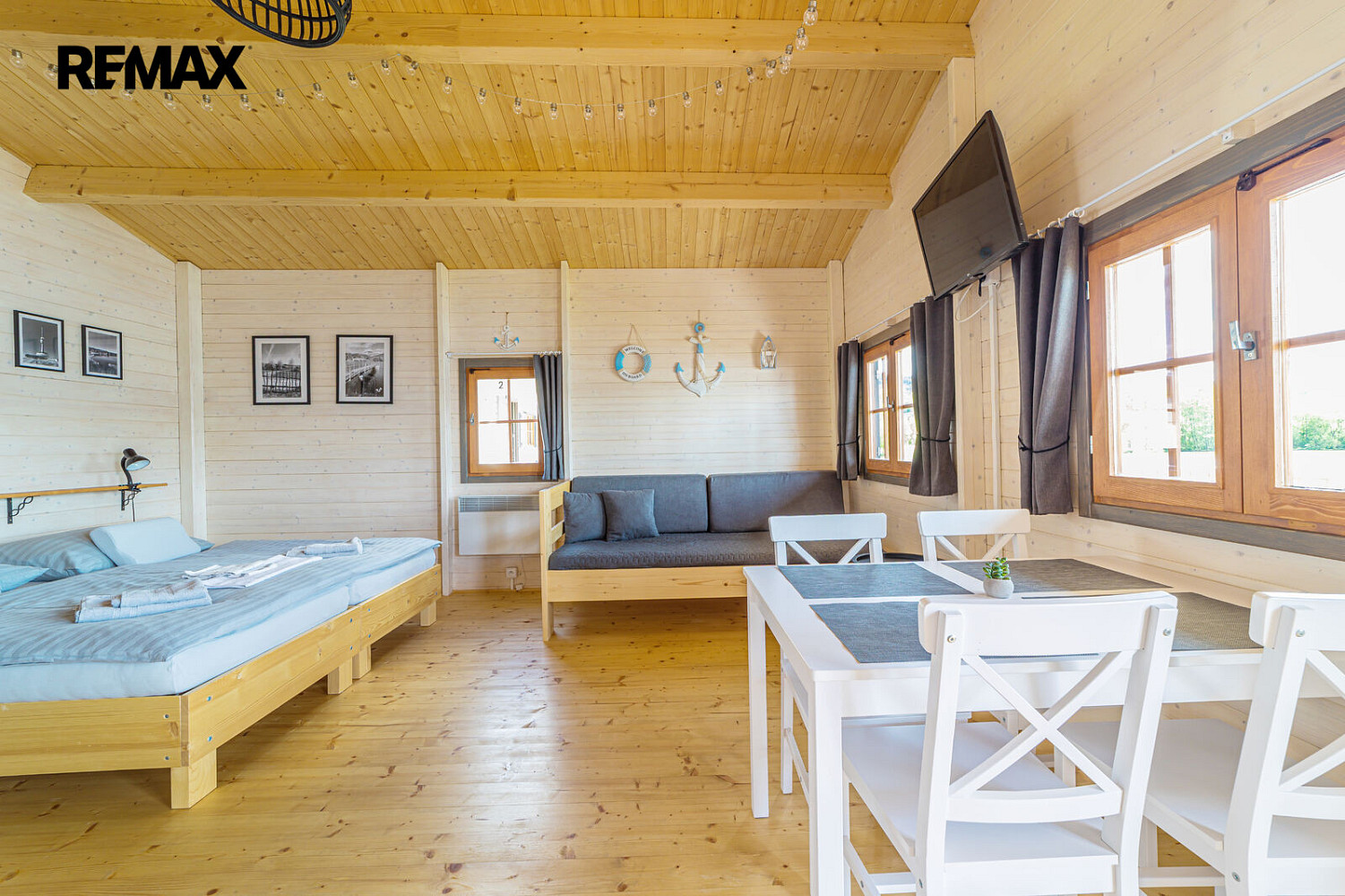Prodej ubytovacího objektu 369 m² – fotografie 5