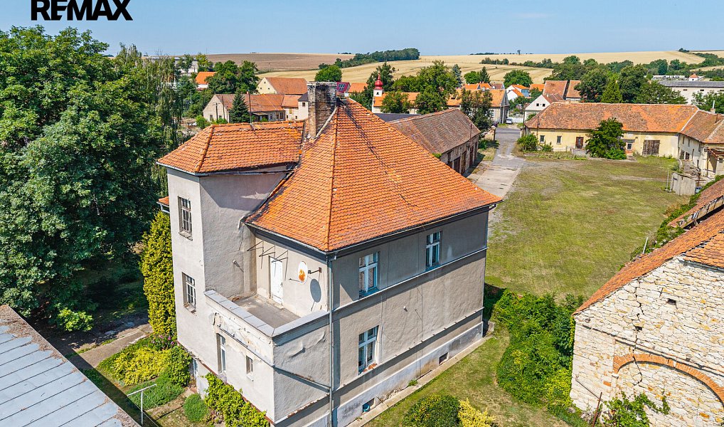Prodej domu 400 m² s pozemkem 6 191 m², Blšany – náhled fotky 8