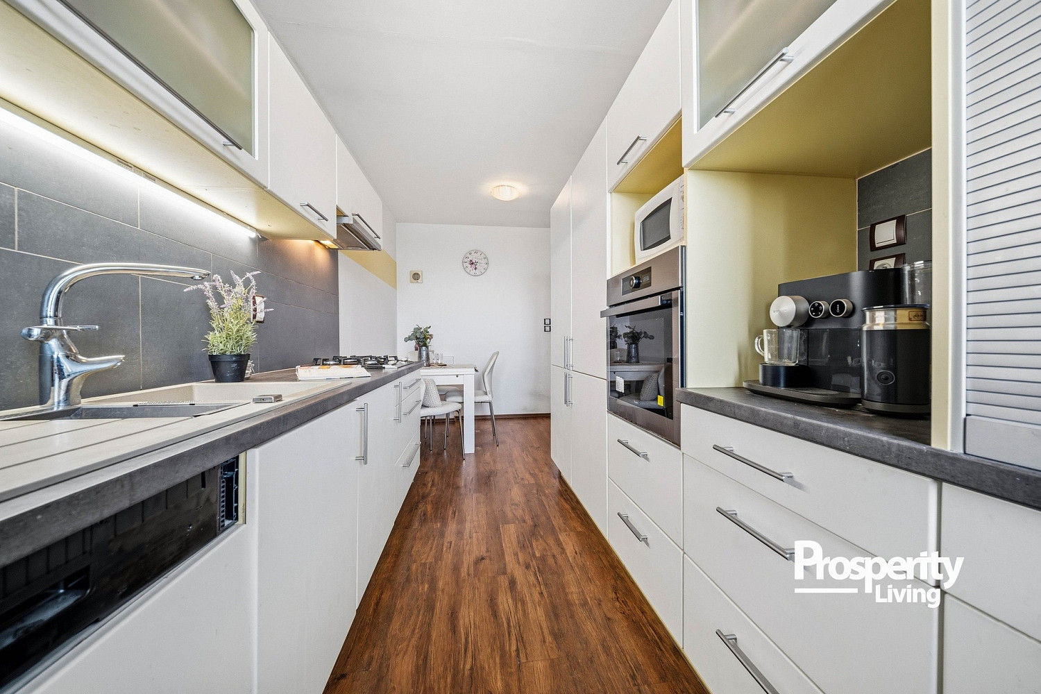 Prodej bytu 3+1 73 m² — photo 3