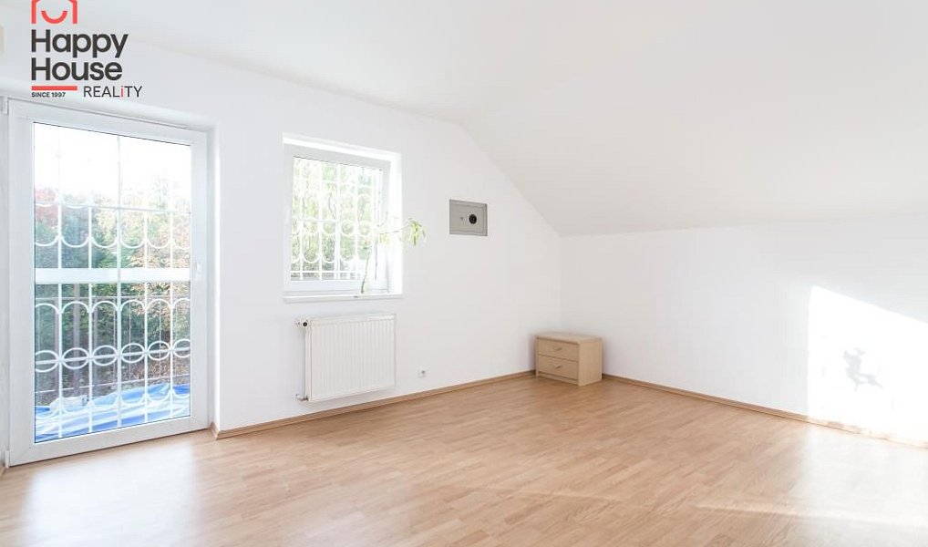 Pronájem domu 333 m² s pozemkem 1 137 m², Praha – náhled fotky 9
