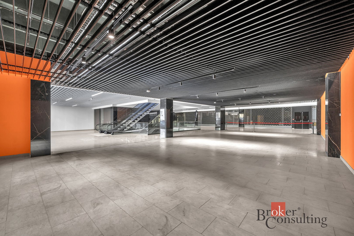 Pronájem obchodních prostor 98 m² — photo 4