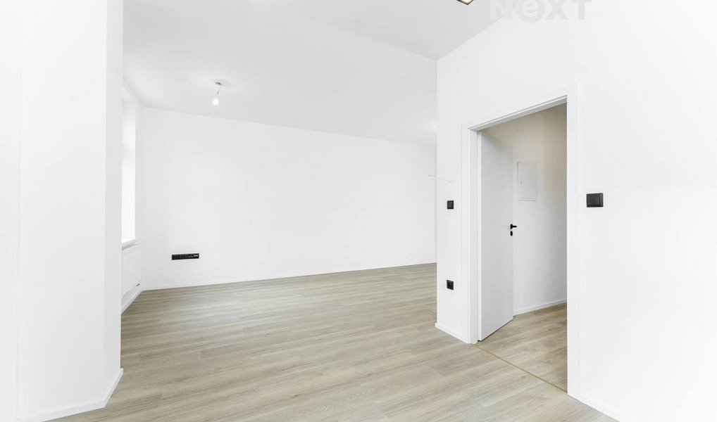Pronájem bytu 1+kk 35 m², Jilemnice – náhled fotky 4