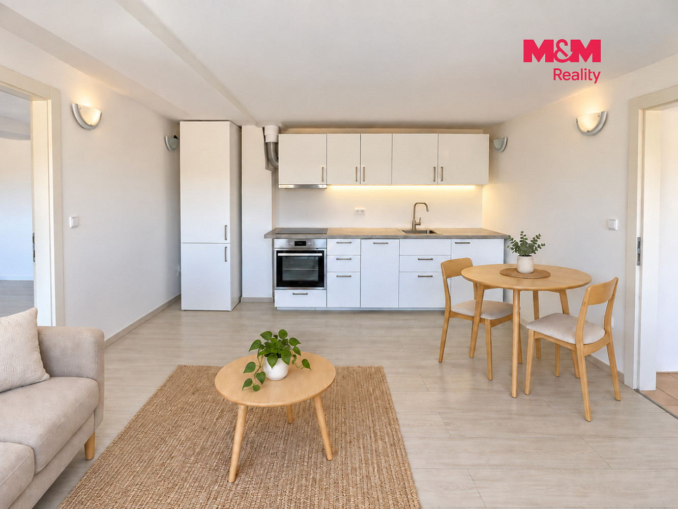 Pronájem domu 69 m² s pozemkem 860 m² – fotografie 2