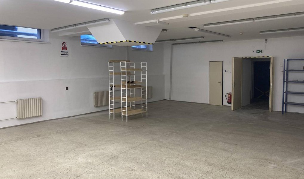 Pronájem skladovacích prostor 450 m², Tábor – náhled fotky 9